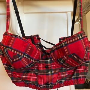 FREDERICKS of HOLLYWOOD